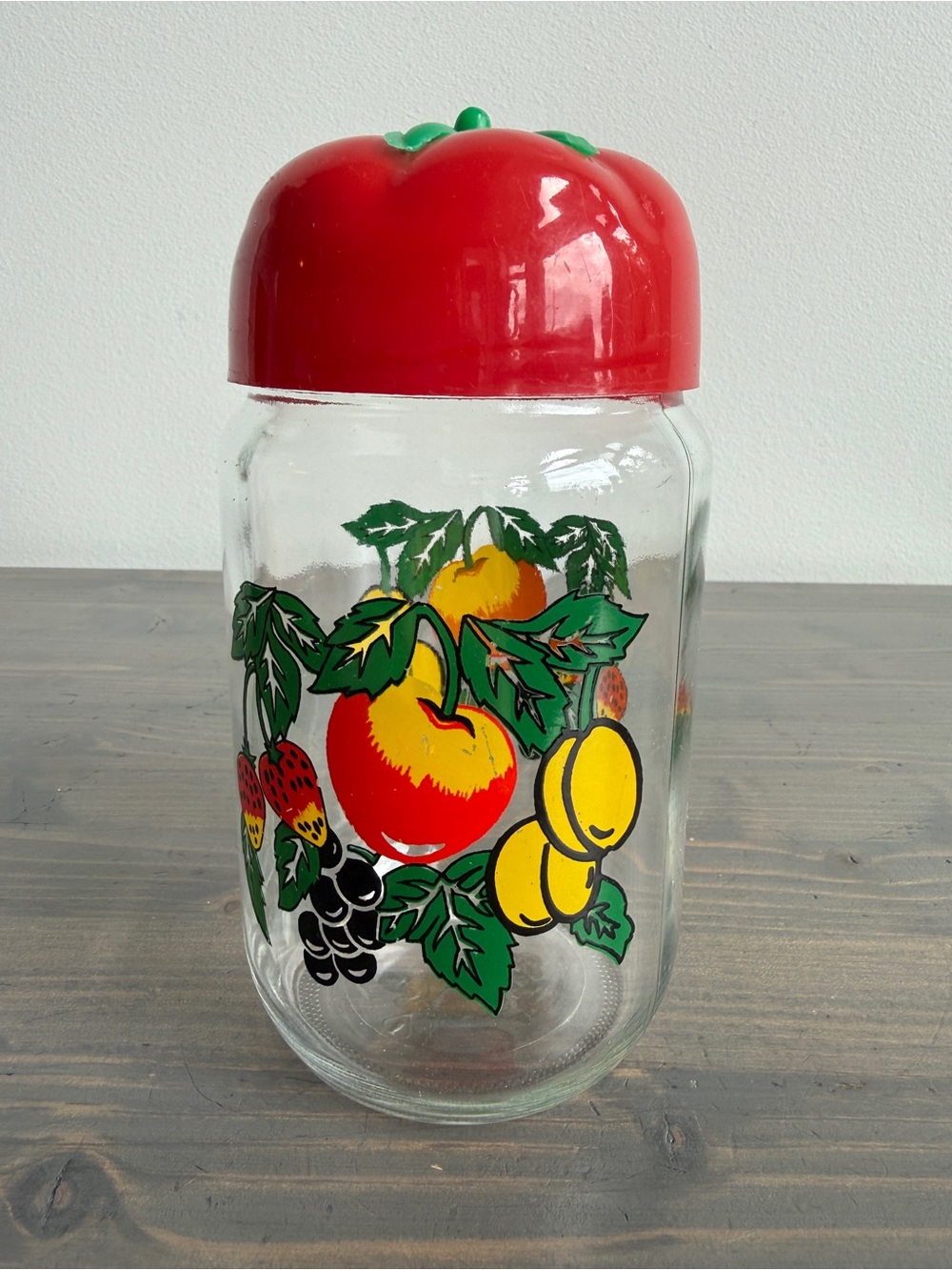 Vintage Solmaz Mercan glass jar with plastic lid